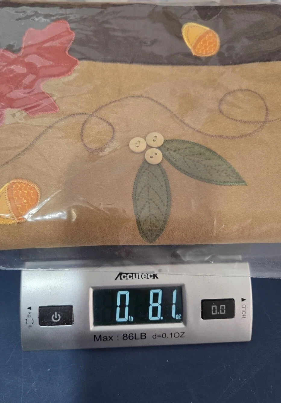 Kohl's Brown Orange Thick Autumn‎ Leaves Acorns Table Runner Fall Thanksgiving